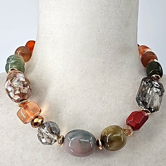 Chico's Orange Sage Gold Tone Stones & Baubles Necklace - Picture 14 of 14